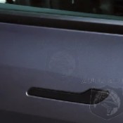 Tesla Driver Are Resorting To Escape Tools For Safety In A Crash